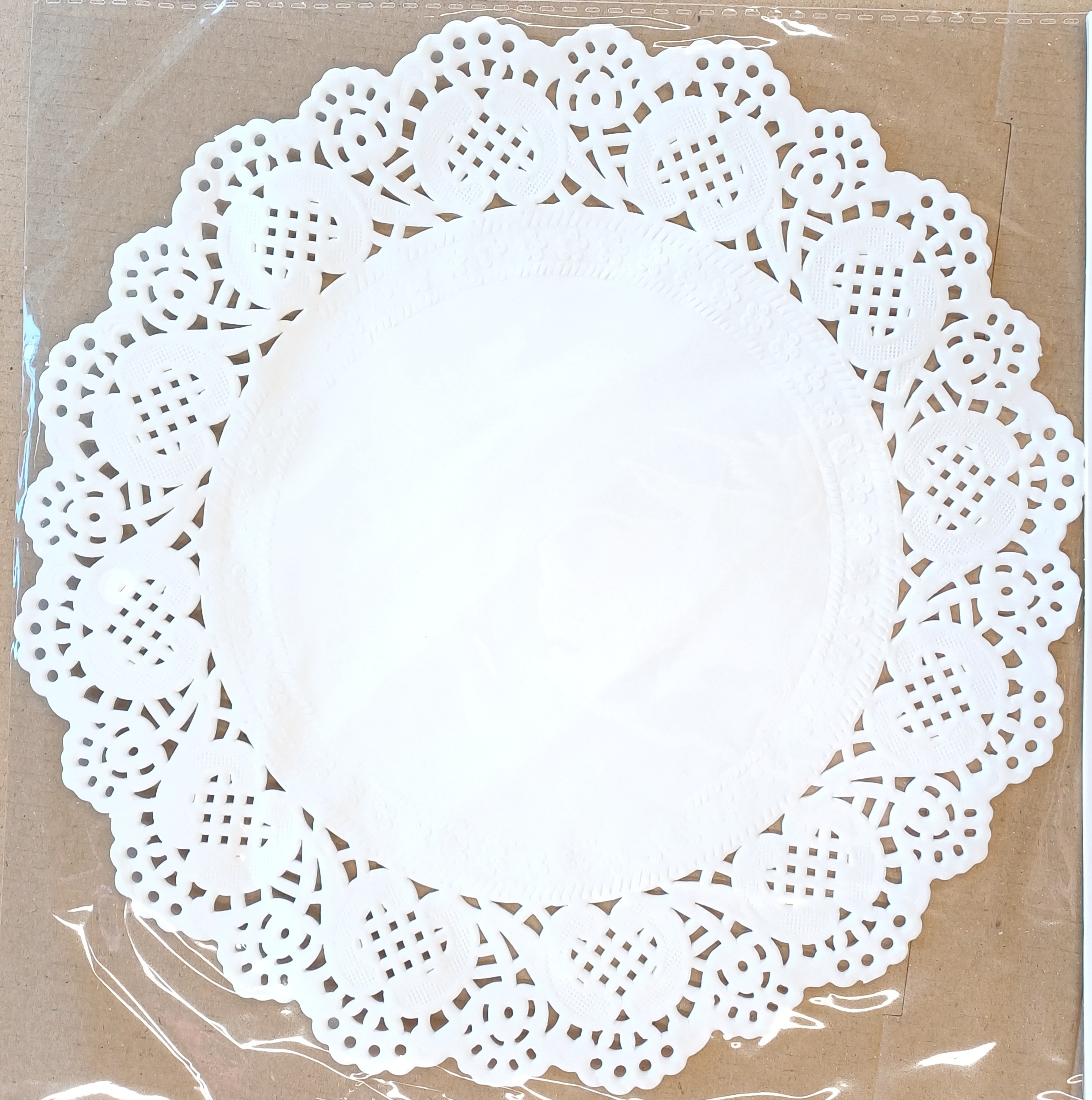 Naperone blanc 19cm 12 pièces.