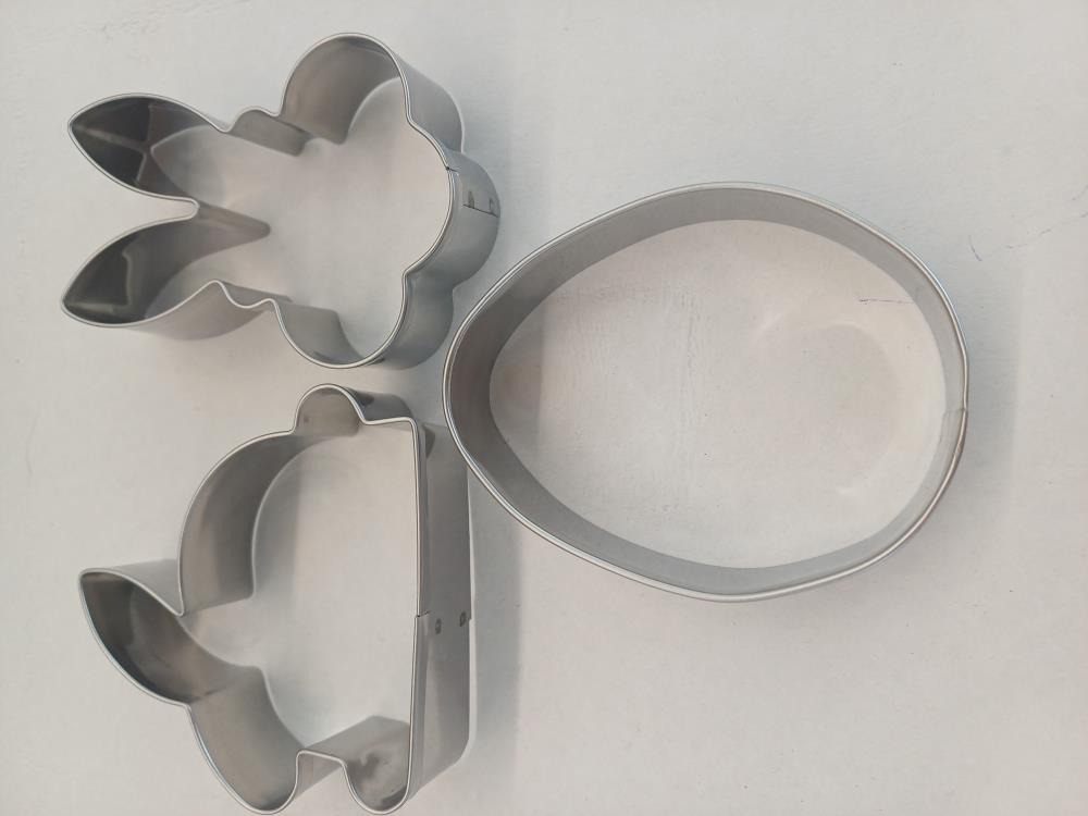 Studios. Disque de coupe en acier inoxydable de Pâques 3 pièces.