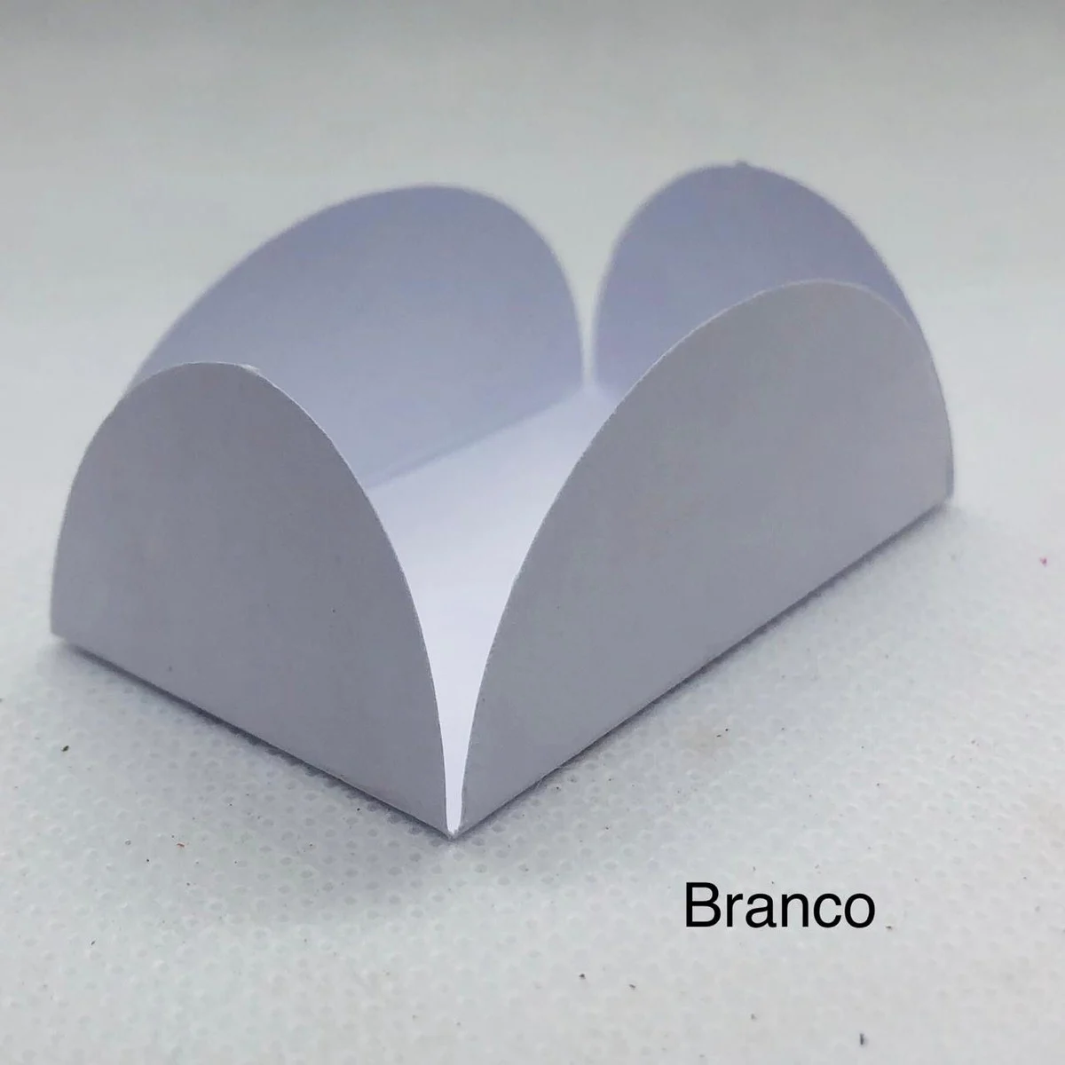 Boîte en papier CAMEO 5x3cm 50 unités.