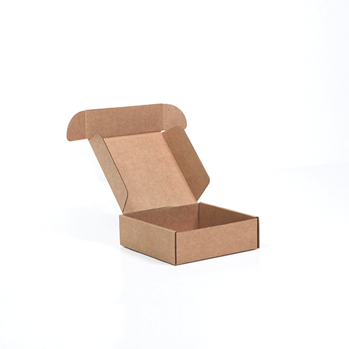 Boîte postale kraft 15x15x5cm
