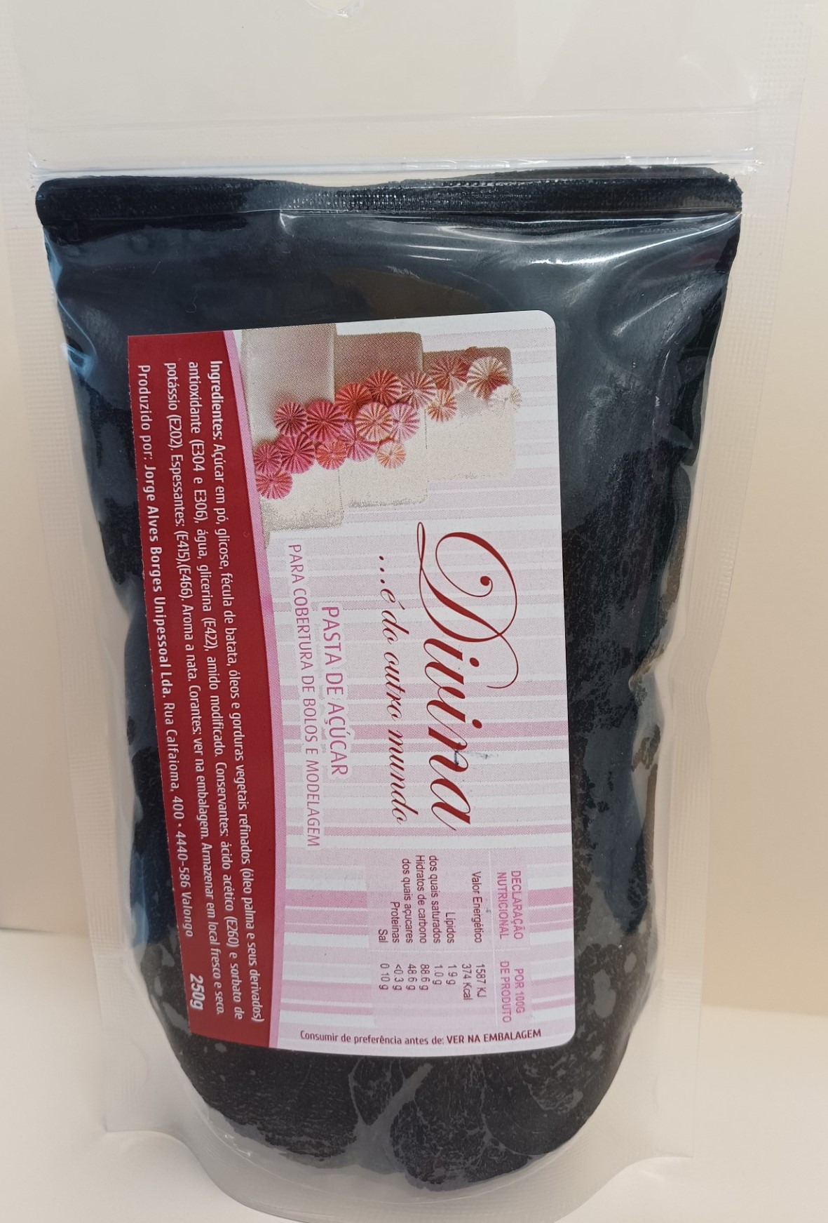 Divine Pâte à Sucre Noir 250g