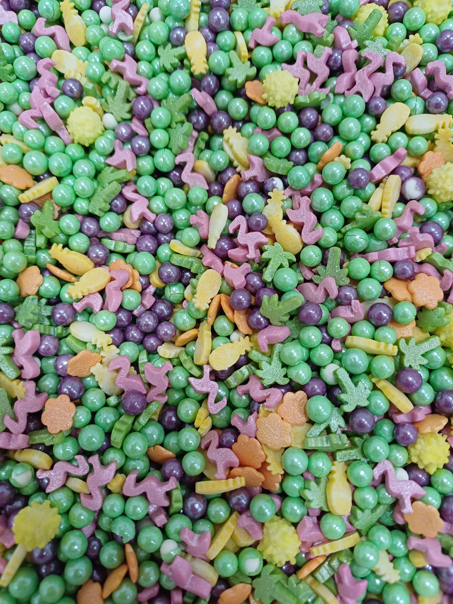 Mélange de confettis exotiques 80 gr