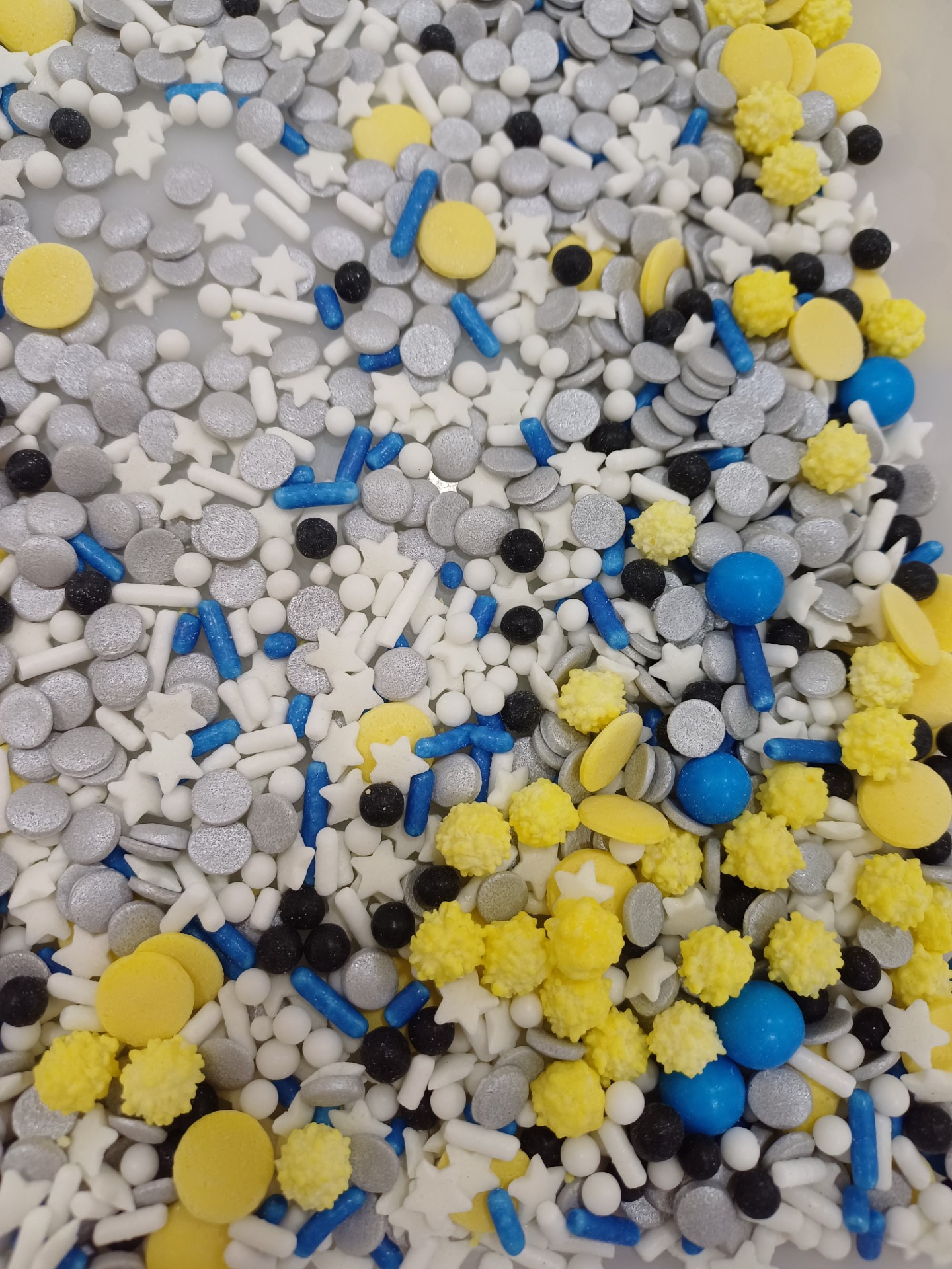 Mélange d’espace Confettis 60Gr