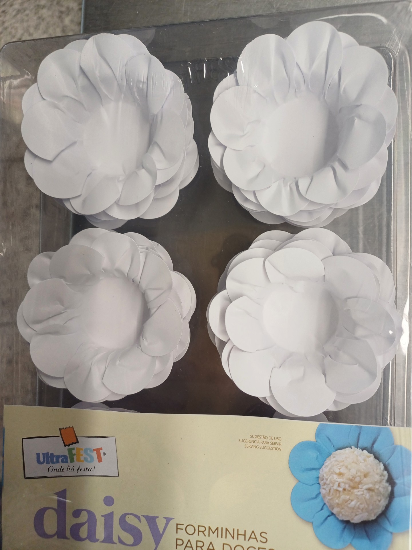 Moule en papier White Daisy 50 unités.