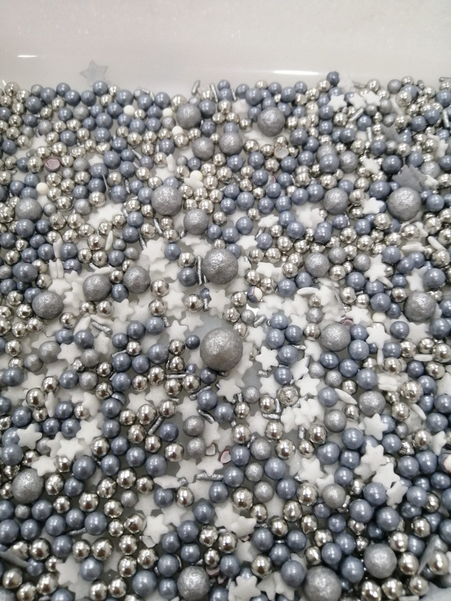 Mélange à confettis argentés 80 gr